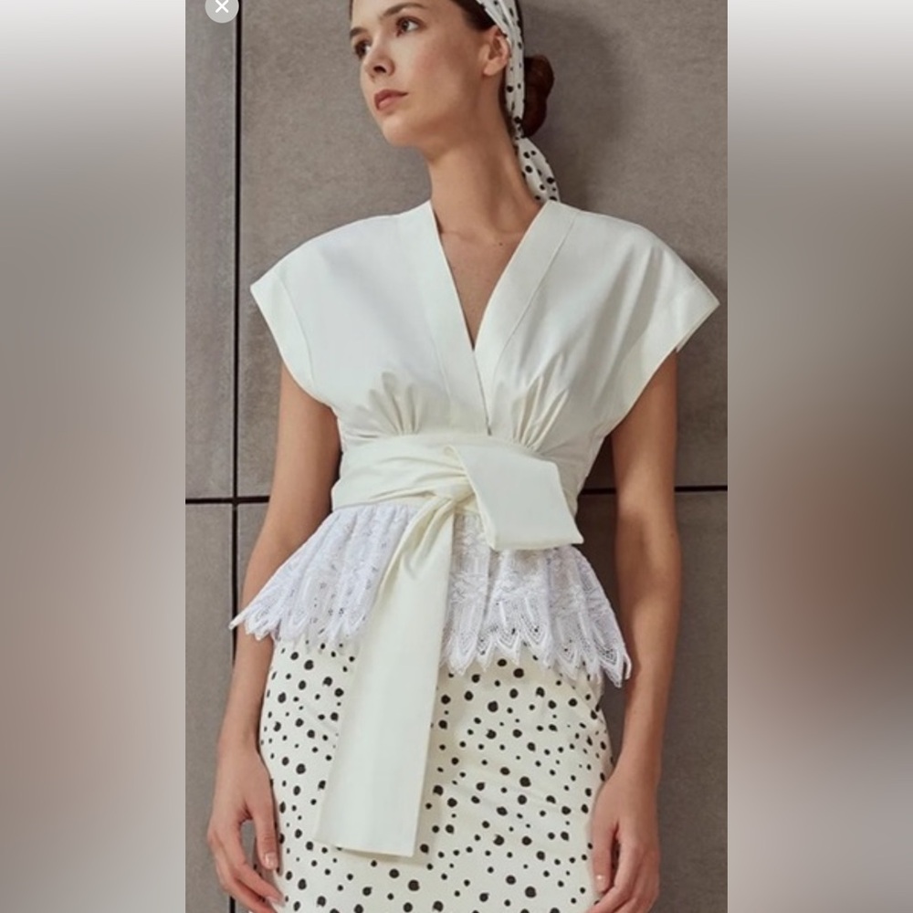 SALE 🔥🔥🔥 Silvia Tcherassi Cream Wrap Blouse with Lace NWOT